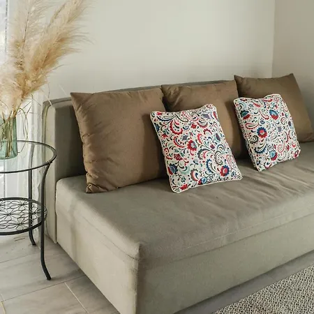 Διαμέρισμα Amazing In W/ Wifi And 2 Bedrooms